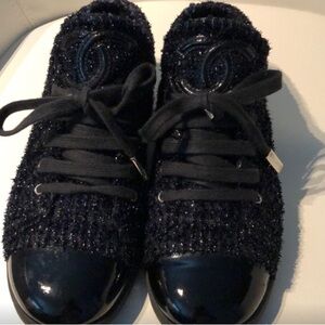 CHANEL Tweed Sneakers Navy